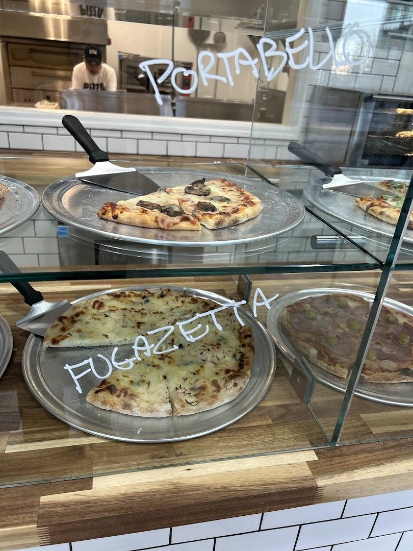 Classico Pizzeria