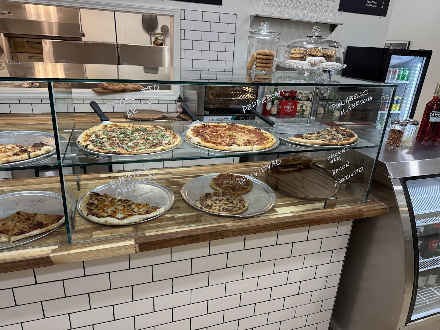 Classico Pizzeria