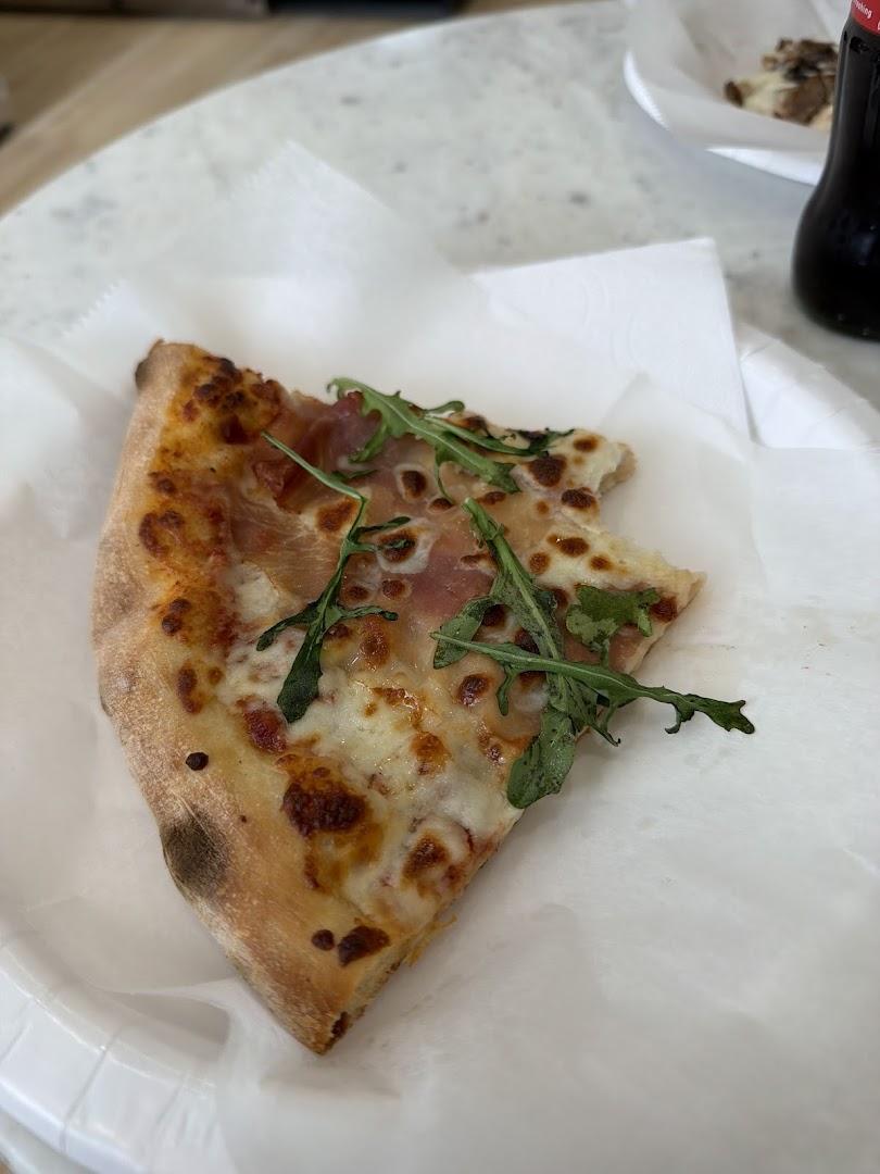 Classico Pizzeria