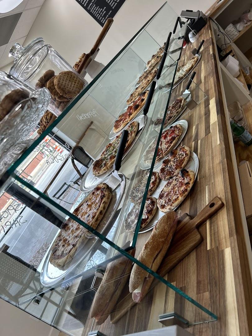 Classico Pizzeria